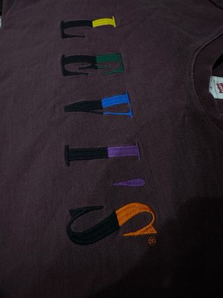 Sudadera Levi's Burdeos Bordada Talla M