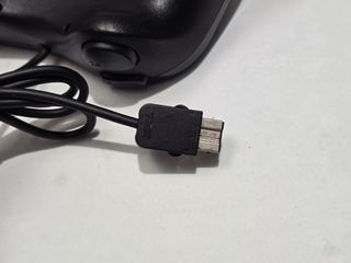 1 Nintendo Wii Oficial Mando Clasico Pro - Negro