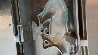 Insignia Mustang Clásico Cromada