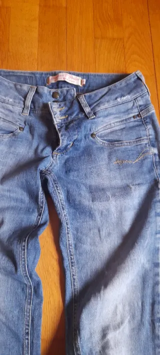 Pantalones vaqueros talla W28 L34