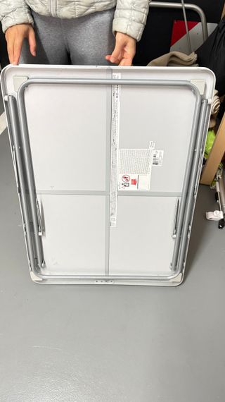 Mesa picnic Decathlon + 2 taburetes