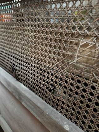 Cabecero de cama modernista madera y mimbre