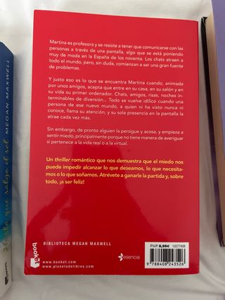 3 LIBROS DE MEGAN MAXWELL