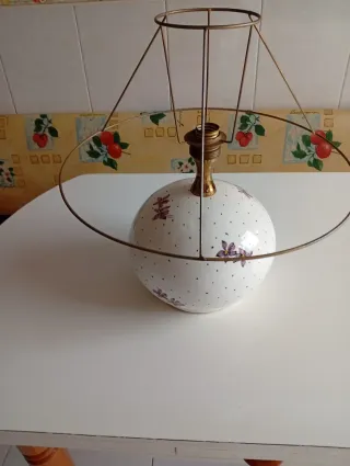 Lámpara de mesa cerámica antigua