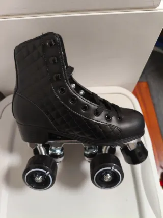 Patines Phoenix Talla 33 Negros