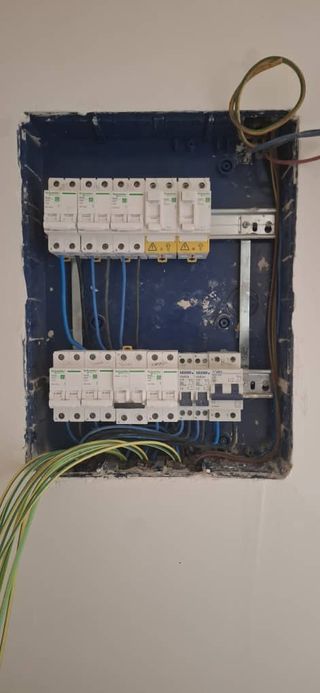 servicios de reformas y mantenimientos ..