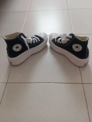 Zapatillas Converse plataforma negras T.37