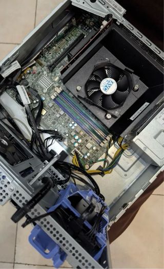 Torre Lenovo ThinkCentre