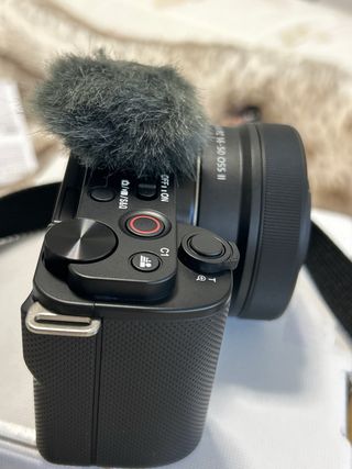 Cámara Sony ZV-E10 Kit 16-50mm Negra