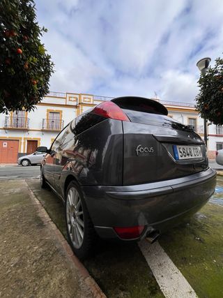 Ford Focus ST170