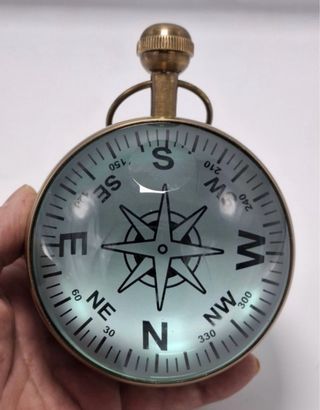 Reloj Brújula Náutica Vintage Redonda efecto Lupa.