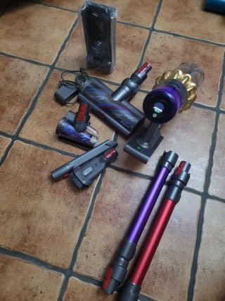 DYSON V15 Y OTROS MODELOS DE EXPOSICIONES COMO NUE