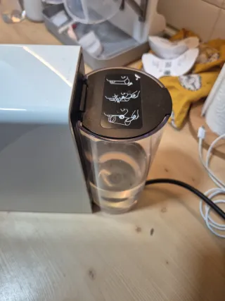 Cafetera Nespresso Krups XN1101REat