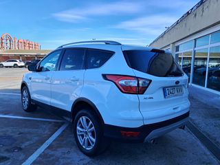 Ford Kuga 1.5 120cv 4x2