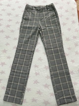 Pantalones de vestir grises a cuadros