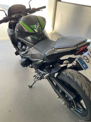 Kawasaki Z800 Negra
