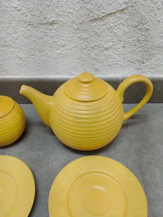 Juego de té amarillo cerámica