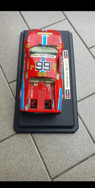 Vendo modellino ferrari BB 512 Burago 1:24