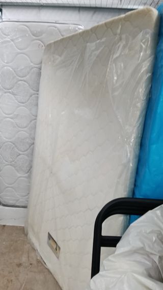 Base tapizada 135x190