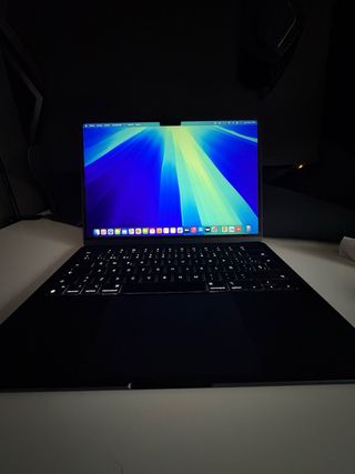 MacBook Air M2 16GB