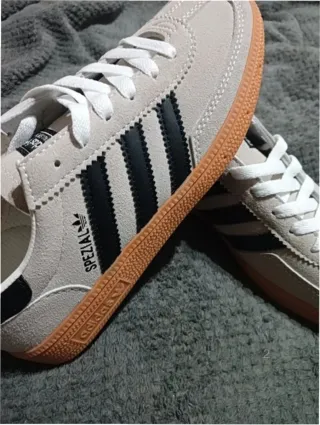 Adidas Handball Spezial Beige/Negro Talla 37