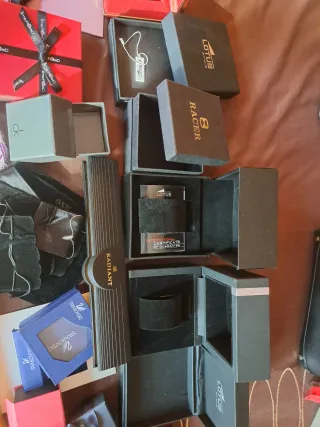 Lote de cajas vacías Lotus, Racer, Tous, CK, Arman