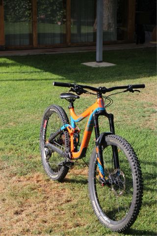 Bici Enduro Giant Reign Talla M
