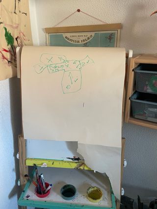 caballete dibujo, pintura niño, niña