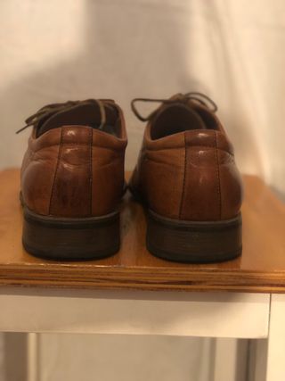 Zapatos de vestir marrones Designed by italy