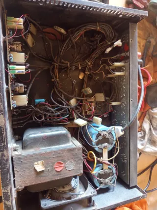 Amplificadores Peavey CS-400 para piezas