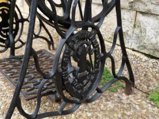 Máquina de coser Singer antigua año 1924