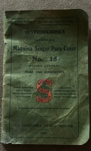 Máquina de coser Singer antigua año 1924