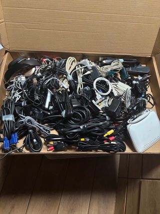 Lote Cables Cargadores Audio TV Mandos etc