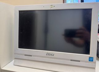 Ordenador MSI Blanco