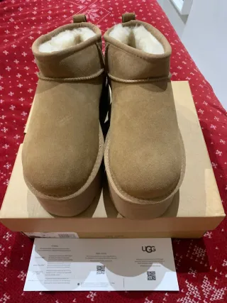 Botines con Plataforma tipo UGG