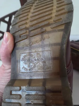 Dr. Martens 1460 Pascal 8 occhi bordeaux