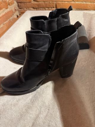 Tronchetto tacco nero