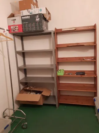 Plaza de garaje con trastero