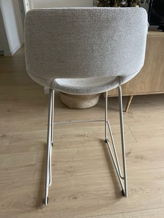 1 Taburete alto cocina beige y blanco