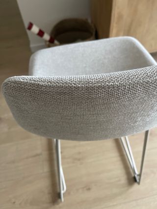 1 Taburete alto cocina beige y blanco