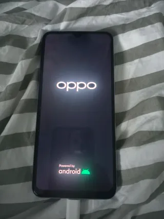 OPPO A79 5G azul claro