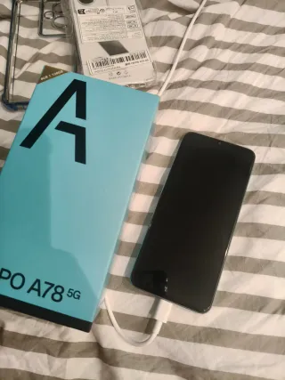 OPPO A79 5G azul claro