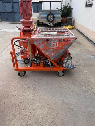 Máquina Proyectar G54 Trifásica