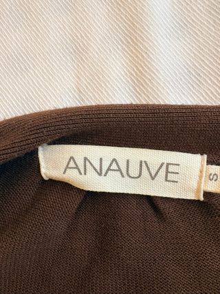 Chaqueta punto marrón lazo