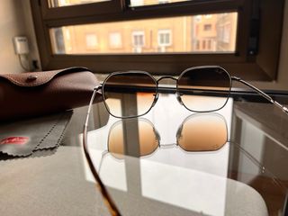 Gafas de sol Ray-Ban marrones y gris  sin estrenar