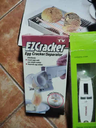 Lote menaje hogar: Tostador, Báscula, Separador Hu