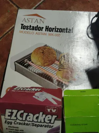Lote menaje hogar: Tostador, Báscula, Separador Hu