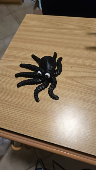 Animaletto flessibile polpo in vari colori