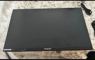 Monitor Predator Negro