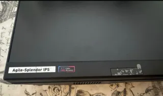 Monitor Predator Negro